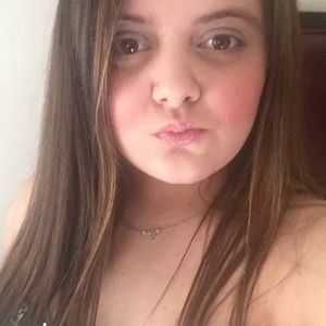 Meet your Posher, Marissa